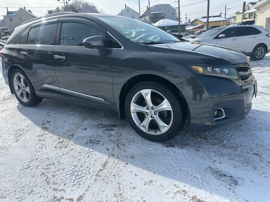 Toyota Venza 4dr Wgn V6 AWD LE (Natl) 2013