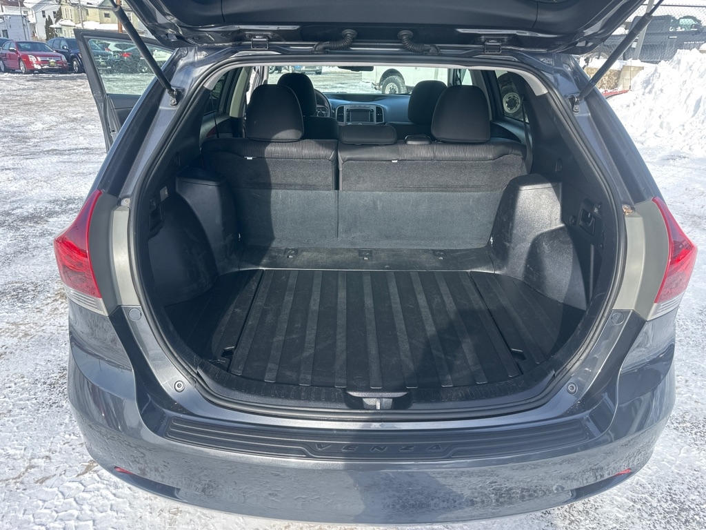 Toyota Venza 4dr Wgn V6 AWD LE (Natl) 2013