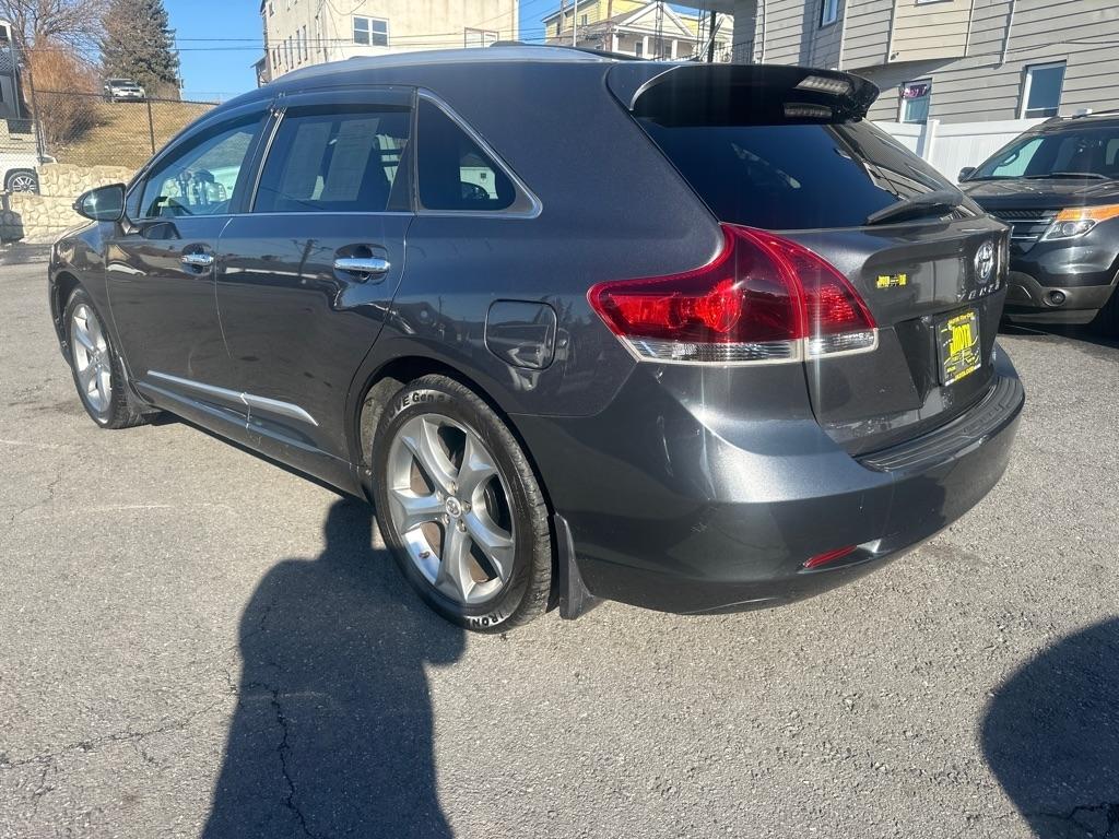 Toyota Venza 4dr Wgn V6 AWD LE (Natl) 2013