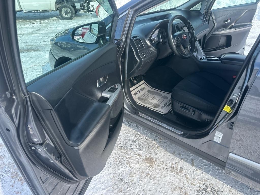 Toyota Venza 4dr Wgn V6 AWD LE (Natl) 2013