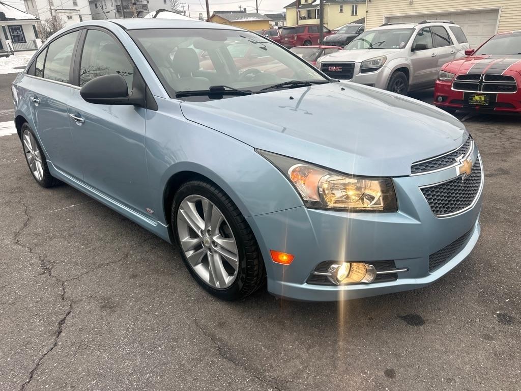 Chevrolet Cruze  2011