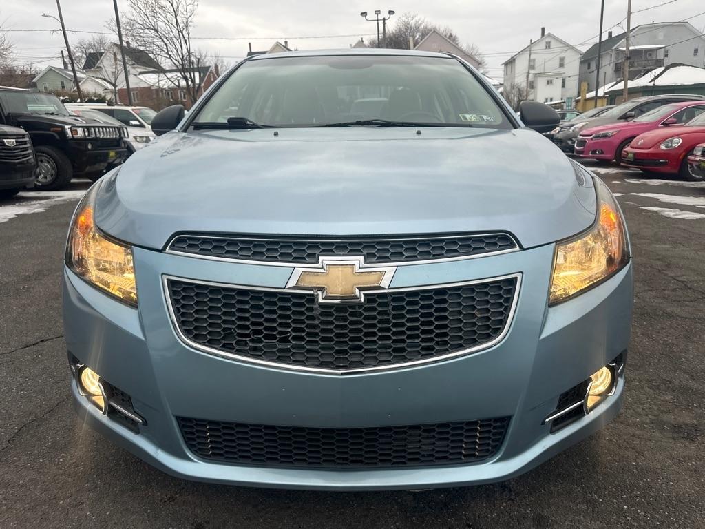 Chevrolet Cruze  2011