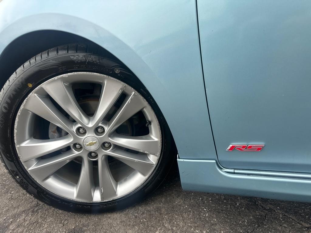 Chevrolet Cruze  2011