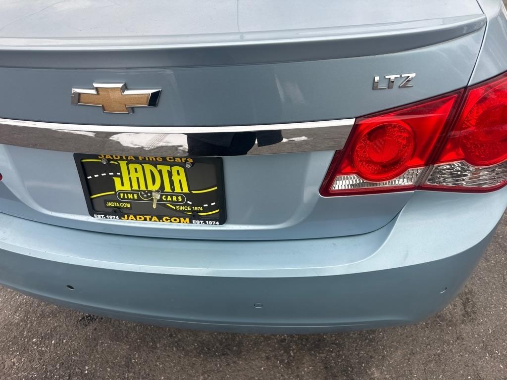 Chevrolet Cruze  2011