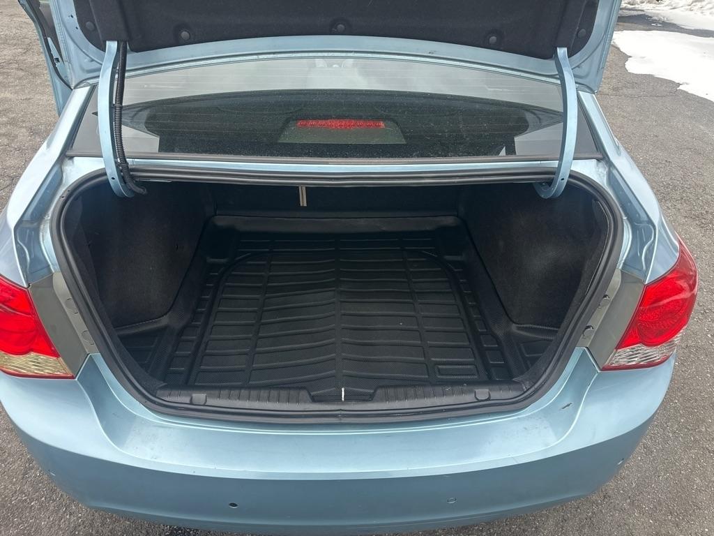 Chevrolet Cruze  2011