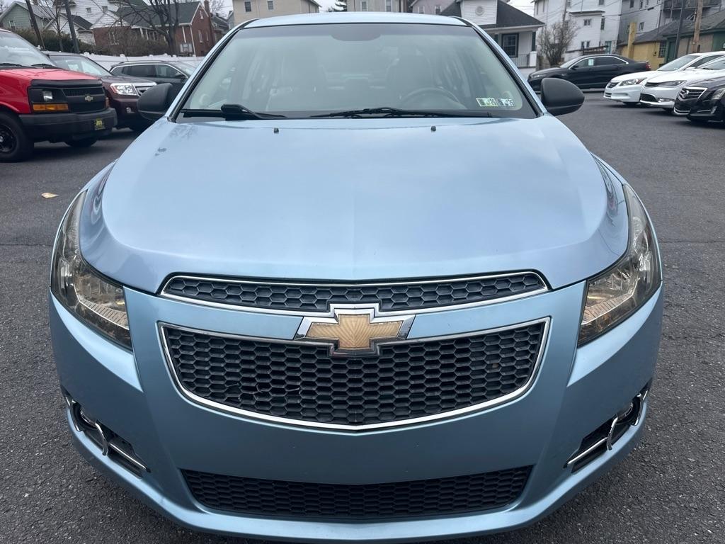 Chevrolet Cruze  2011