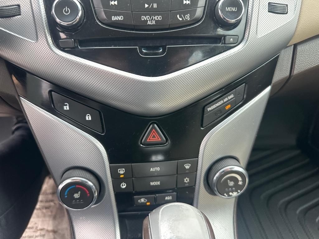 Chevrolet Cruze  2011