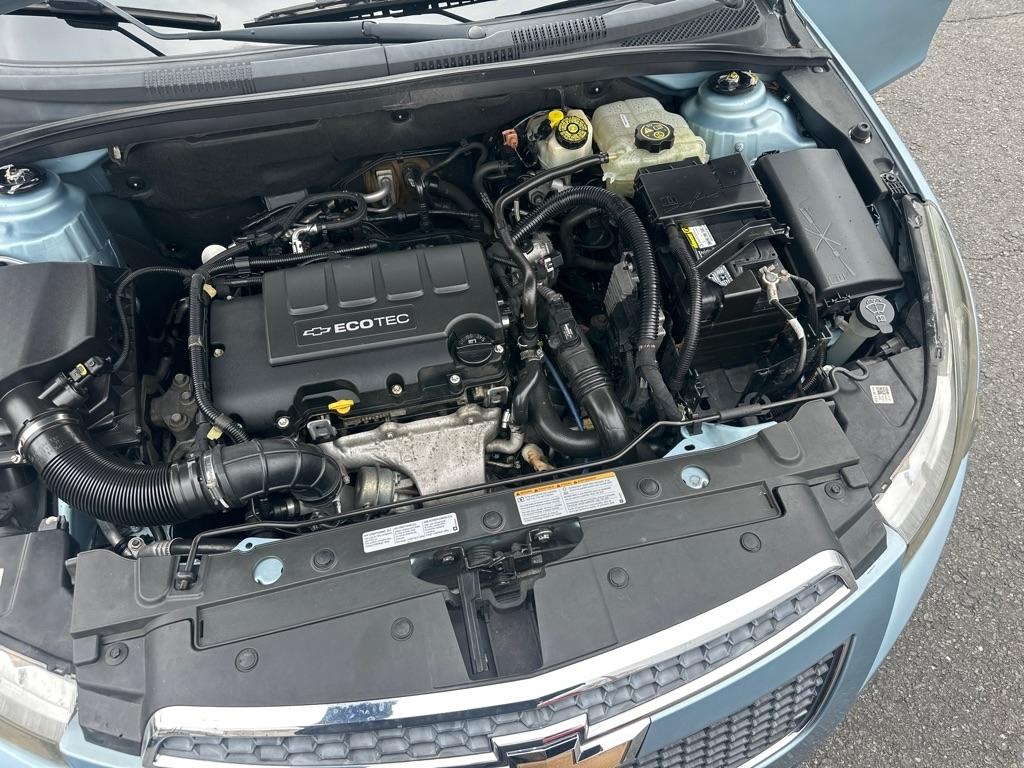 Chevrolet Cruze  2011