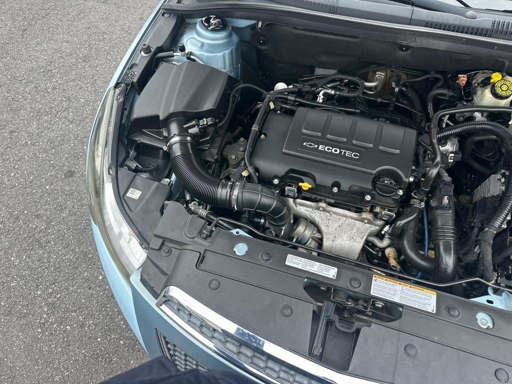 Chevrolet Cruze  2011