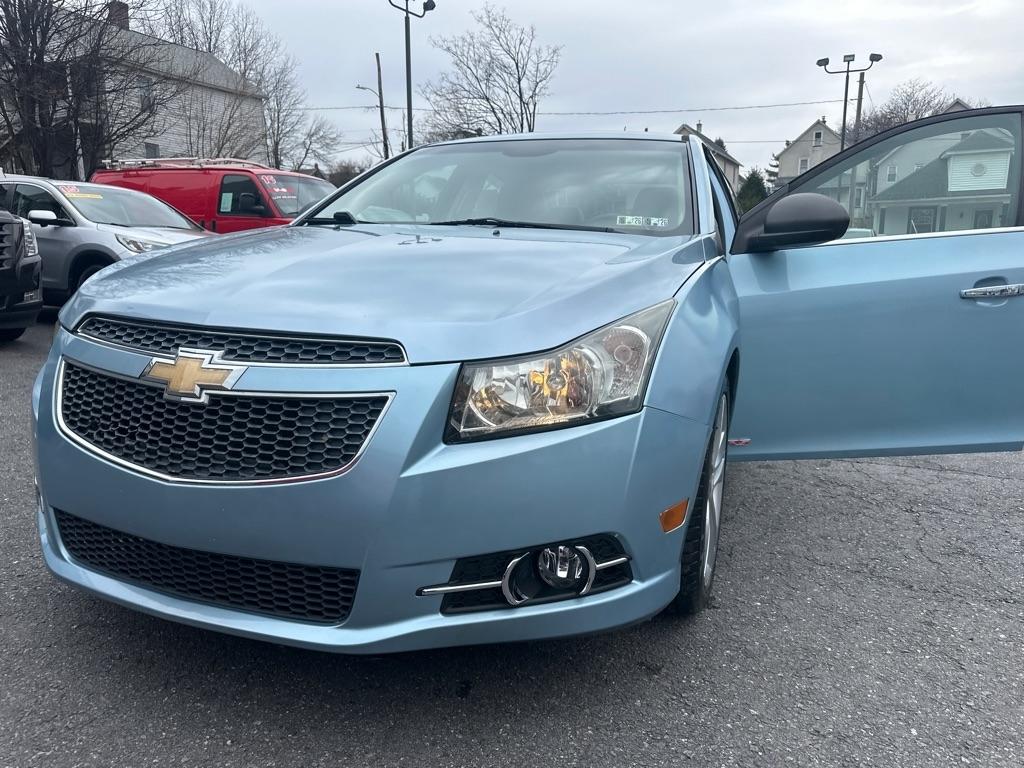 Chevrolet Cruze  2011