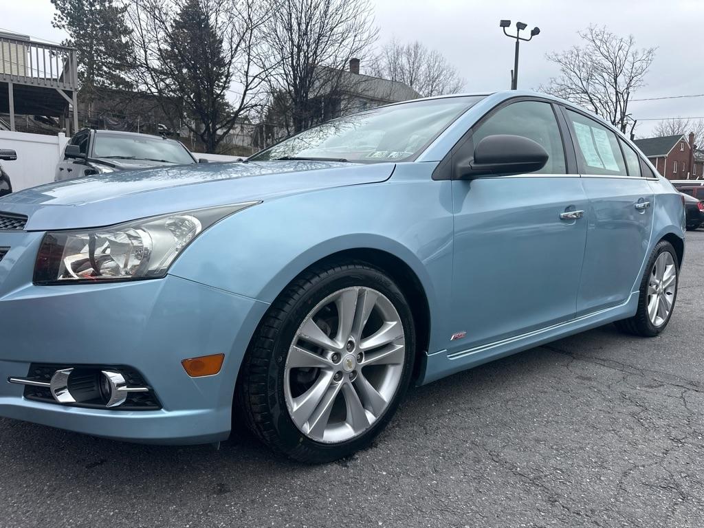 Chevrolet Cruze  2011