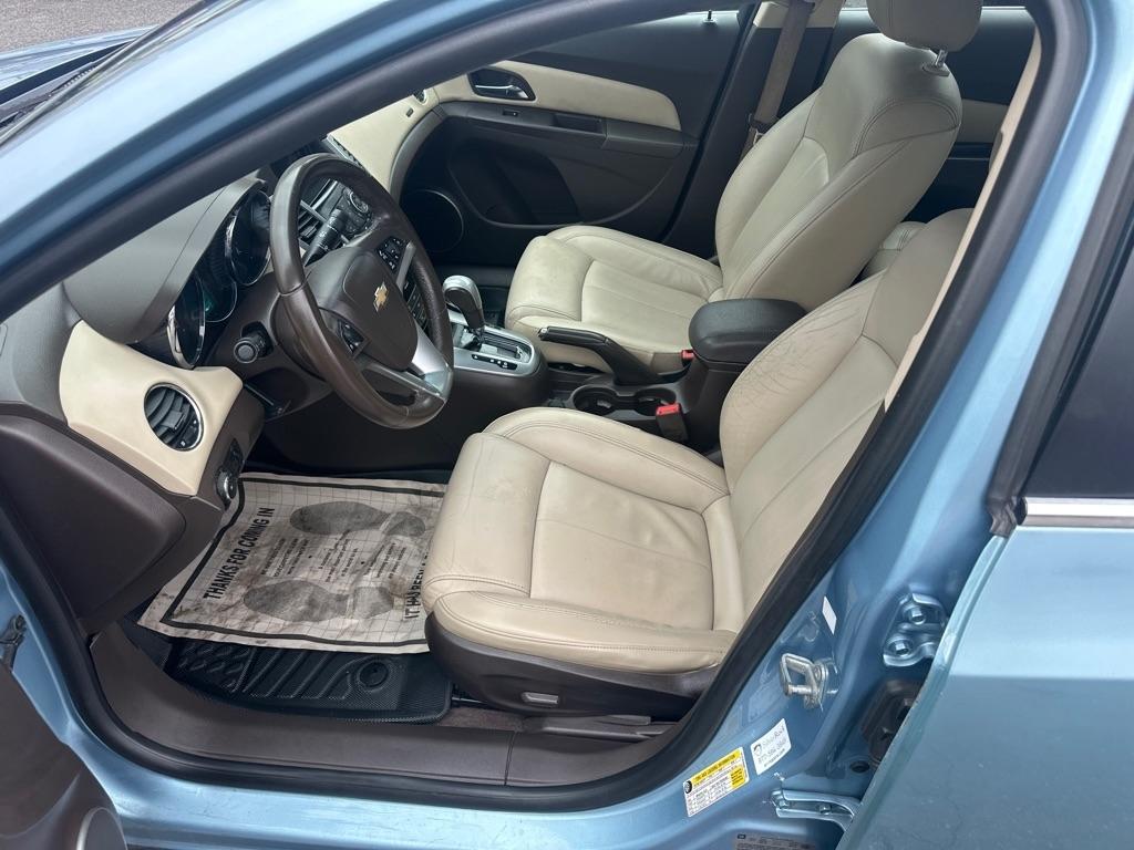 Chevrolet Cruze  2011