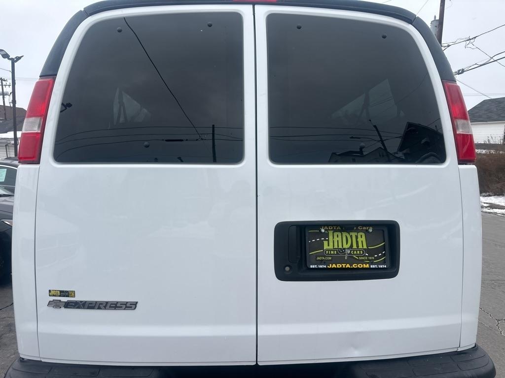 Chevrolet Express  2017