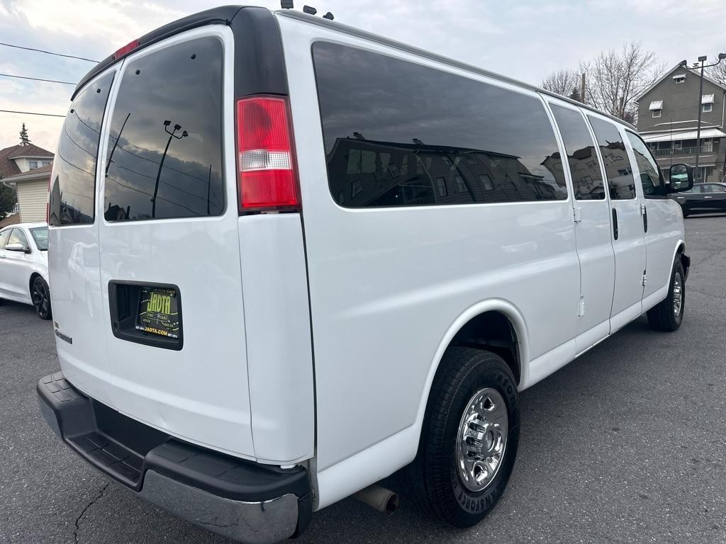 Chevrolet Express  2017