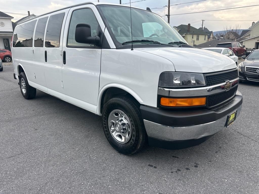 Chevrolet Express  2017