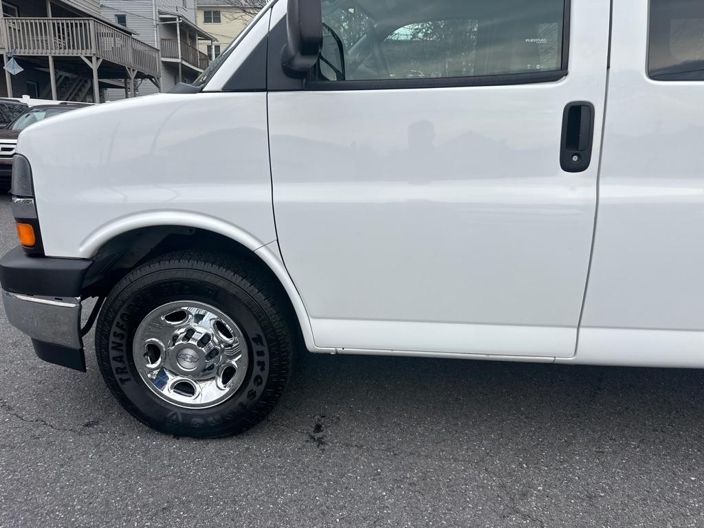 Chevrolet Express  2017