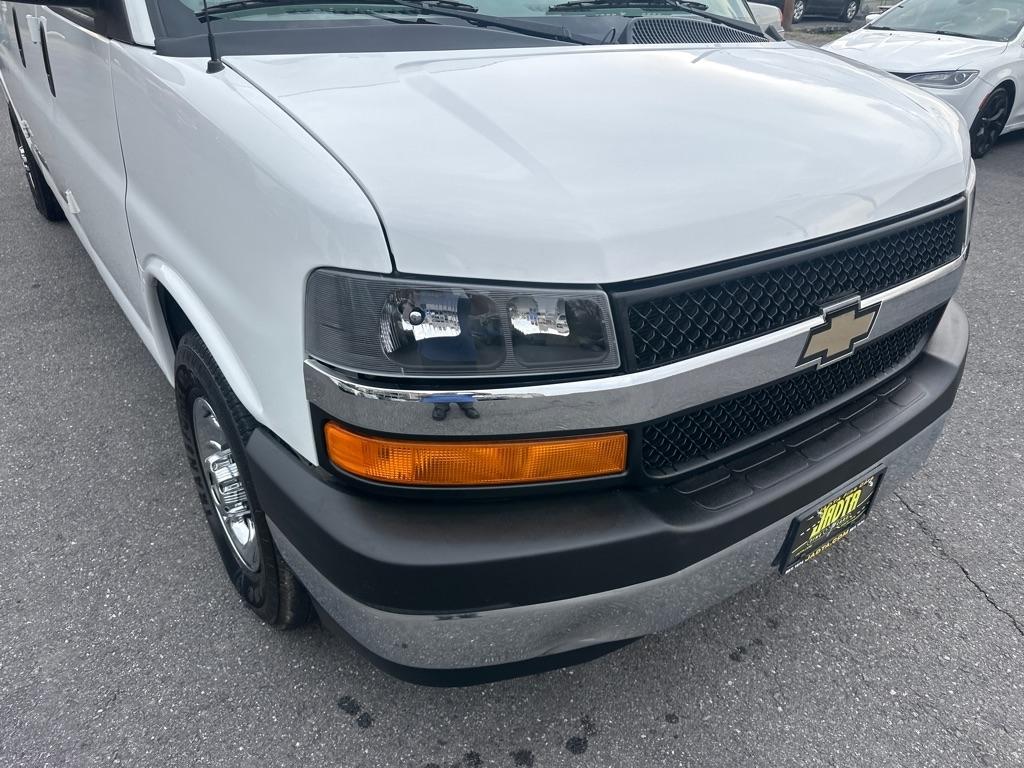 Chevrolet Express  2017