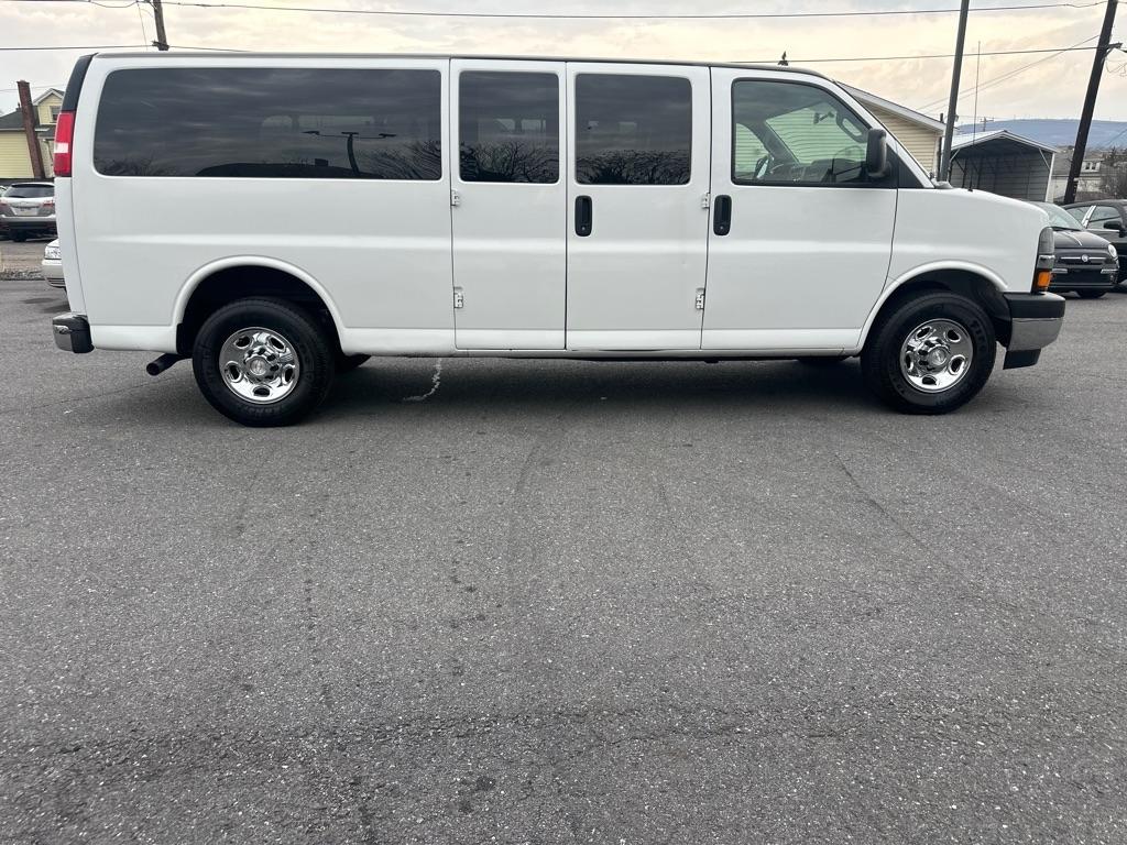 Chevrolet Express  2017