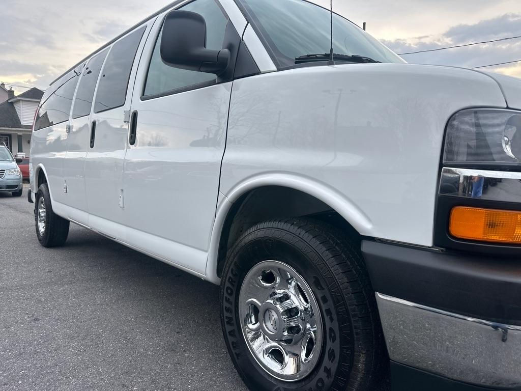 Chevrolet Express  2017
