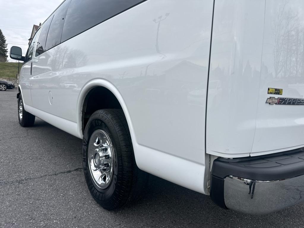 Chevrolet Express  2017