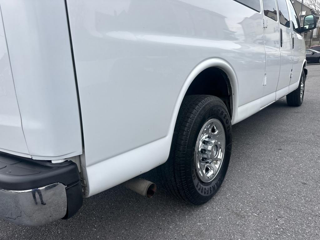 Chevrolet Express  2017