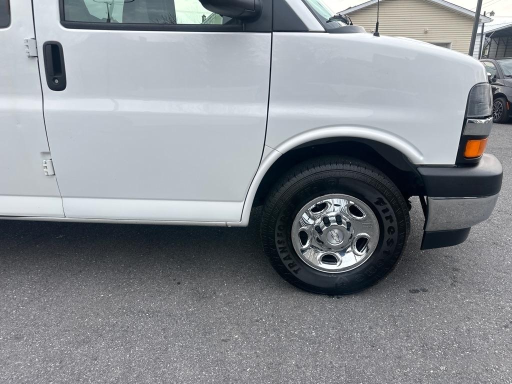 Chevrolet Express  2017