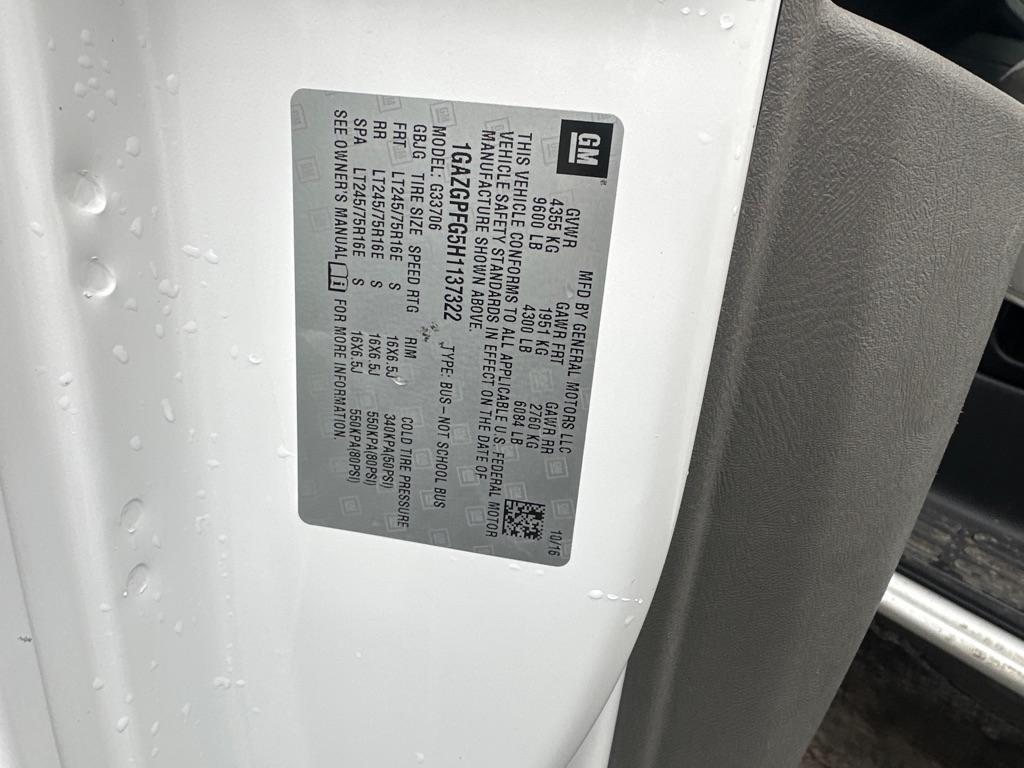 Chevrolet Express  2017