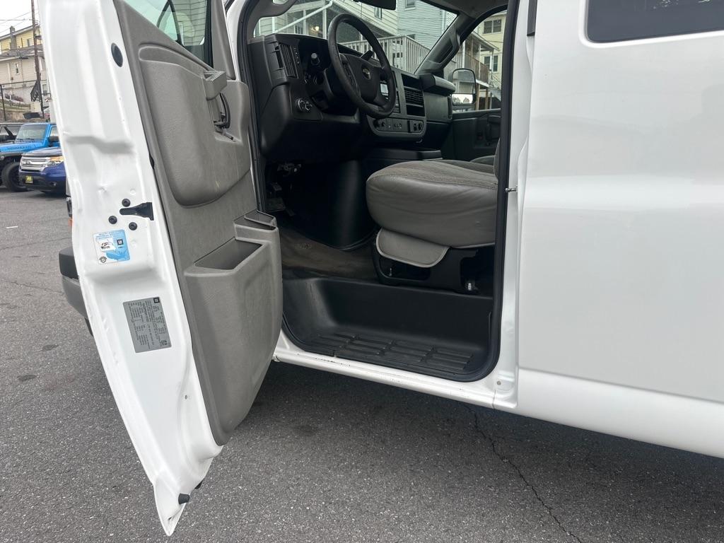 Chevrolet Express  2017