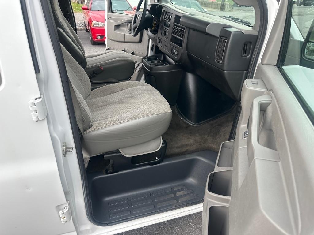 Chevrolet Express  2017