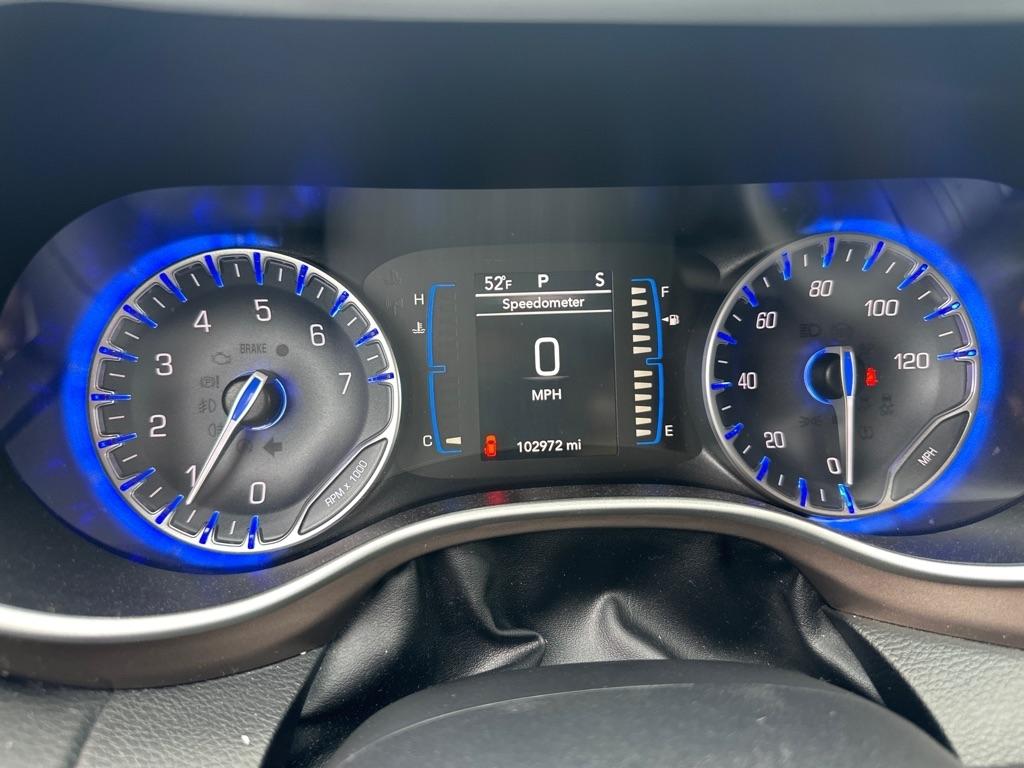 Chrysler Pacifica  2017