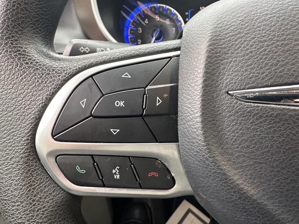 Chrysler Pacifica  2017