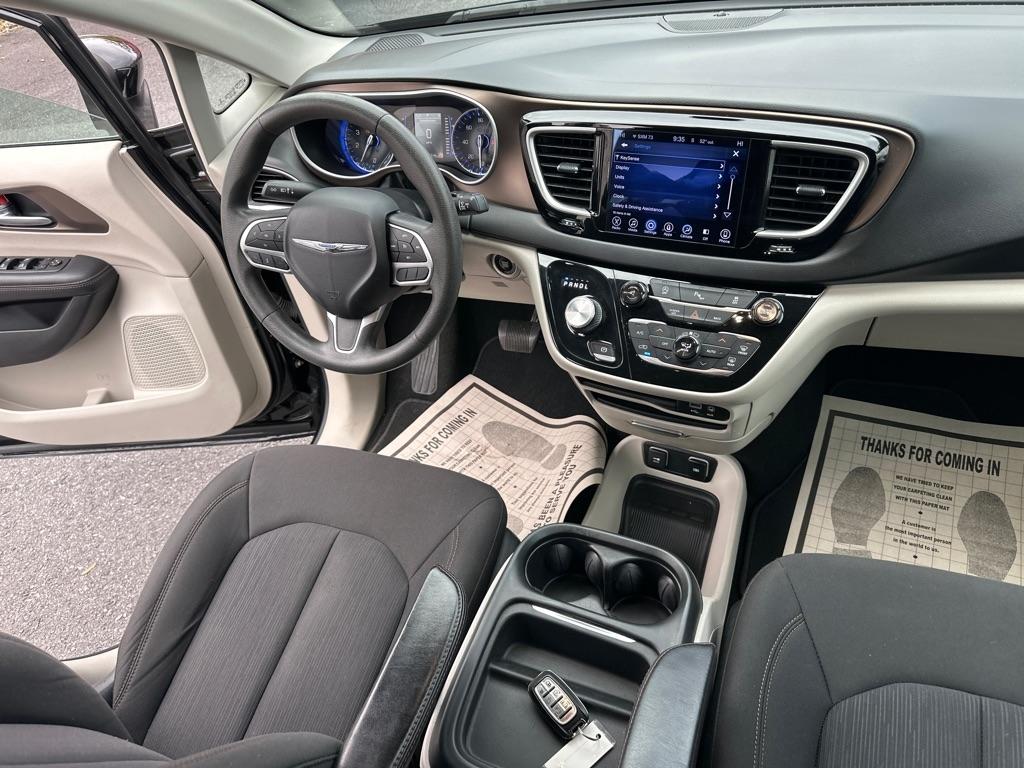 Chrysler Pacifica  2017