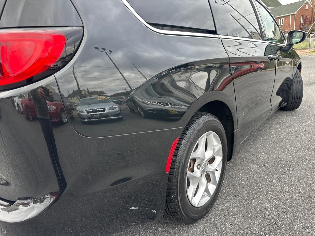 Chrysler Pacifica  2017