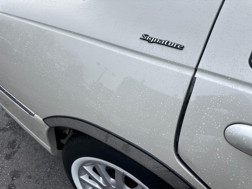 Lincoln Town Car 4dr Sdn Signature Premium 2007