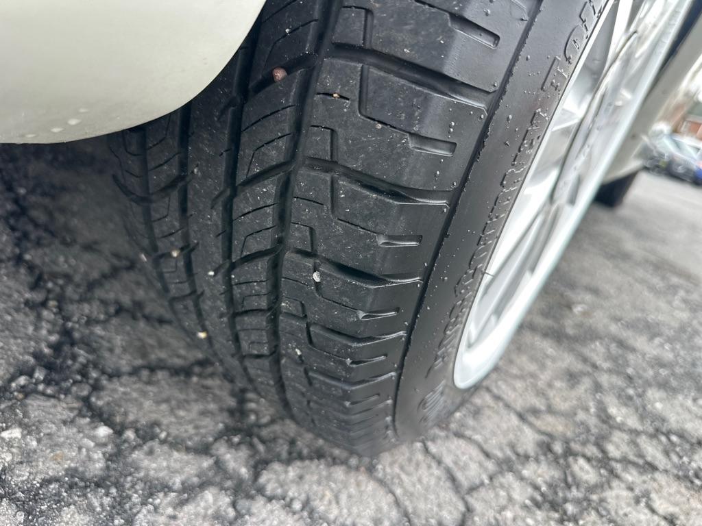 Lincoln Town Car 4dr Sdn Signature Premium 2007