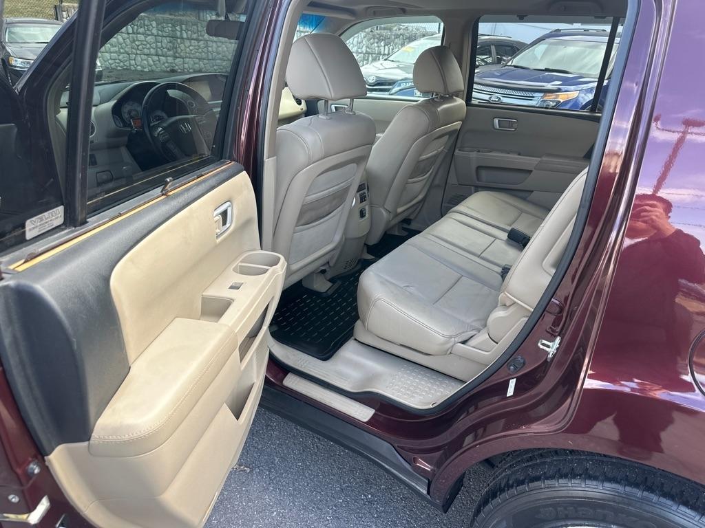 Honda Pilot 4WD 4dr Touring w/Navi 2009