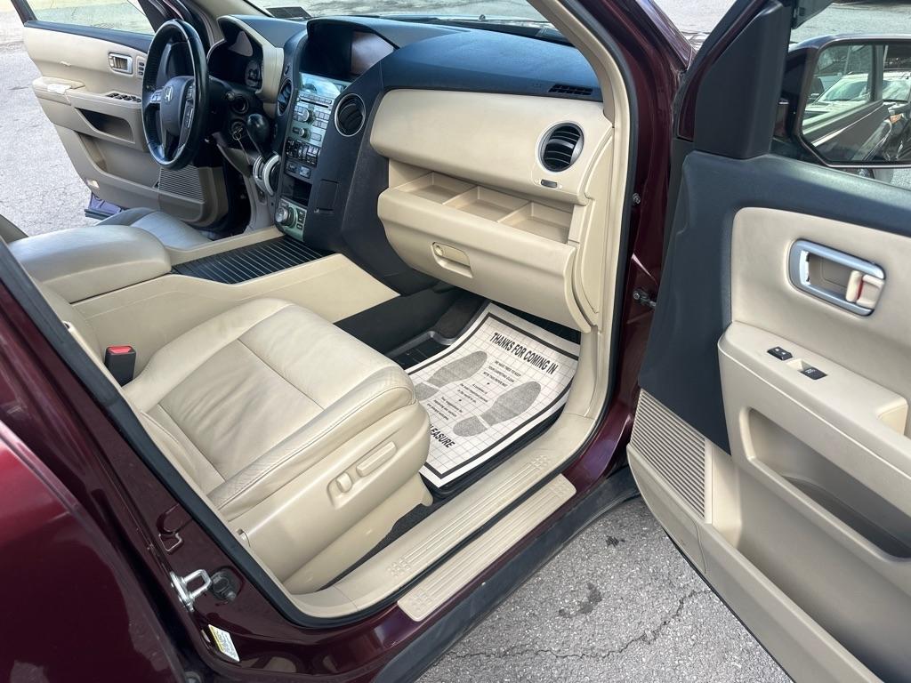 Honda Pilot 4WD 4dr Touring w/Navi 2009