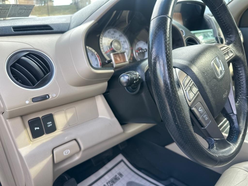 Honda Pilot 4WD 4dr Touring w/Navi 2009