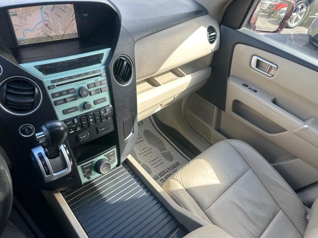 Honda Pilot 4WD 4dr Touring w/Navi 2009
