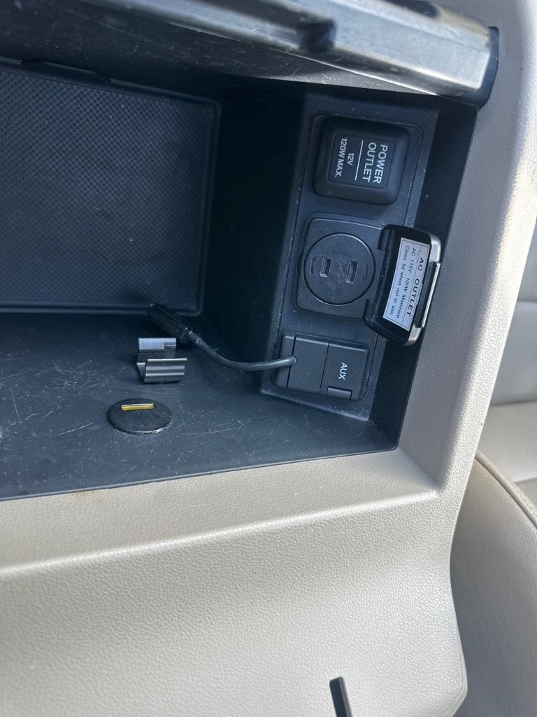 Honda Pilot 4WD 4dr Touring w/Navi 2009