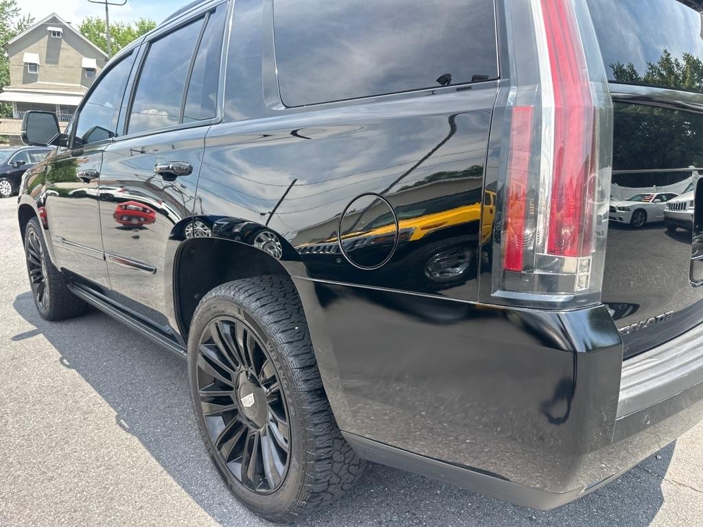 Cadillac Escalade  2016