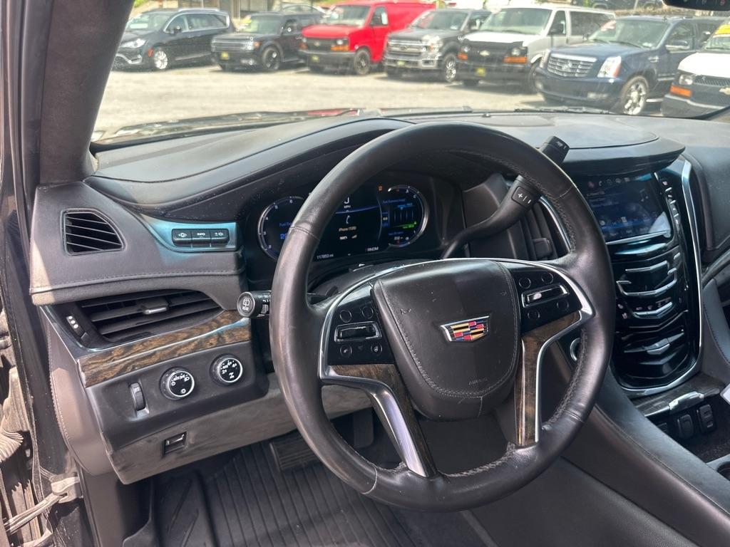 Cadillac Escalade  2016