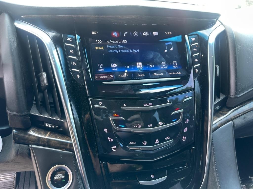 Cadillac Escalade  2016