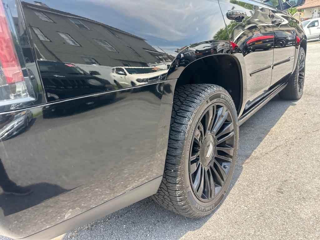 Cadillac Escalade  2016