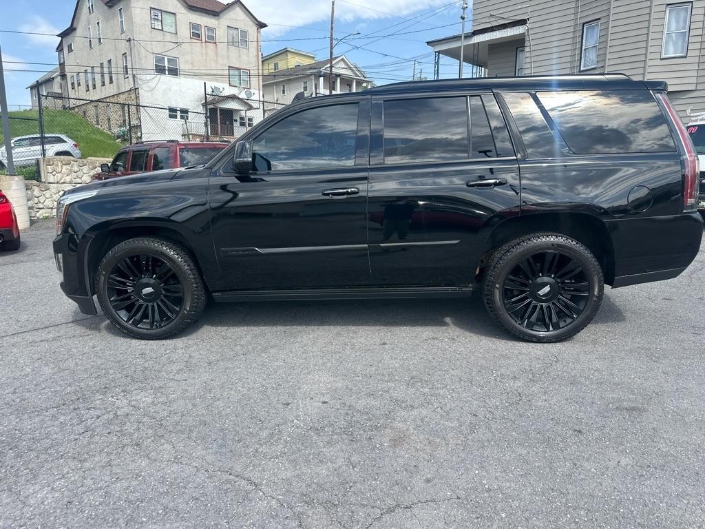 Cadillac Escalade  2016