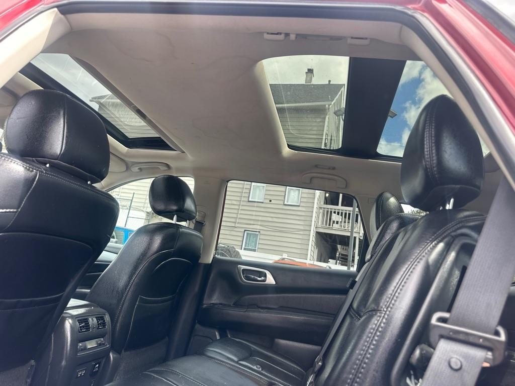 Nissan Pathfinder  2017