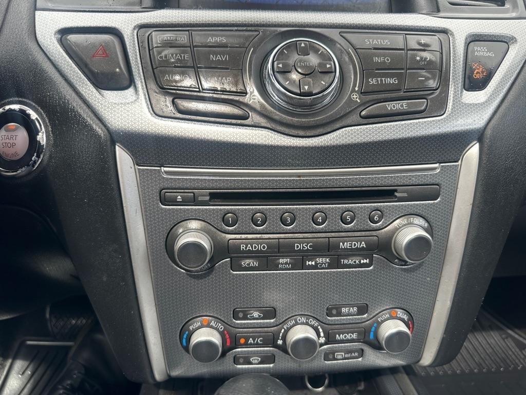 Nissan Pathfinder SL 4D SUV 4X4 2017