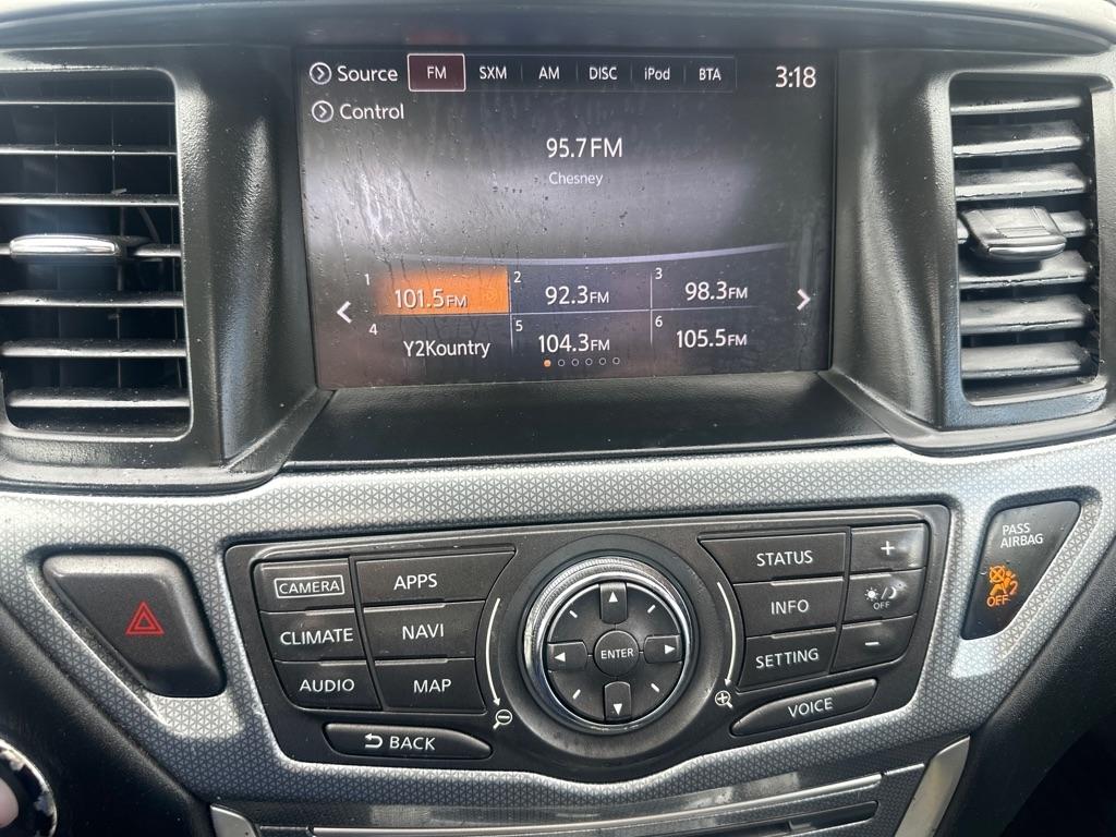 Nissan Pathfinder SL 4D SUV 4X4 2017