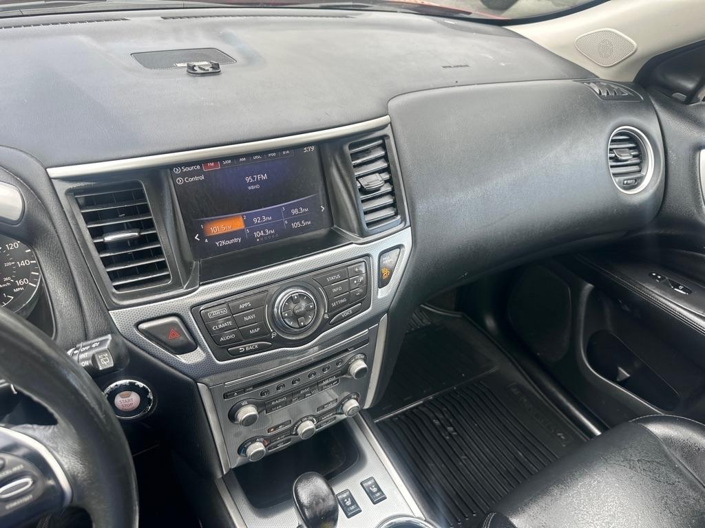Nissan Pathfinder SL 4D SUV 4X4 2017