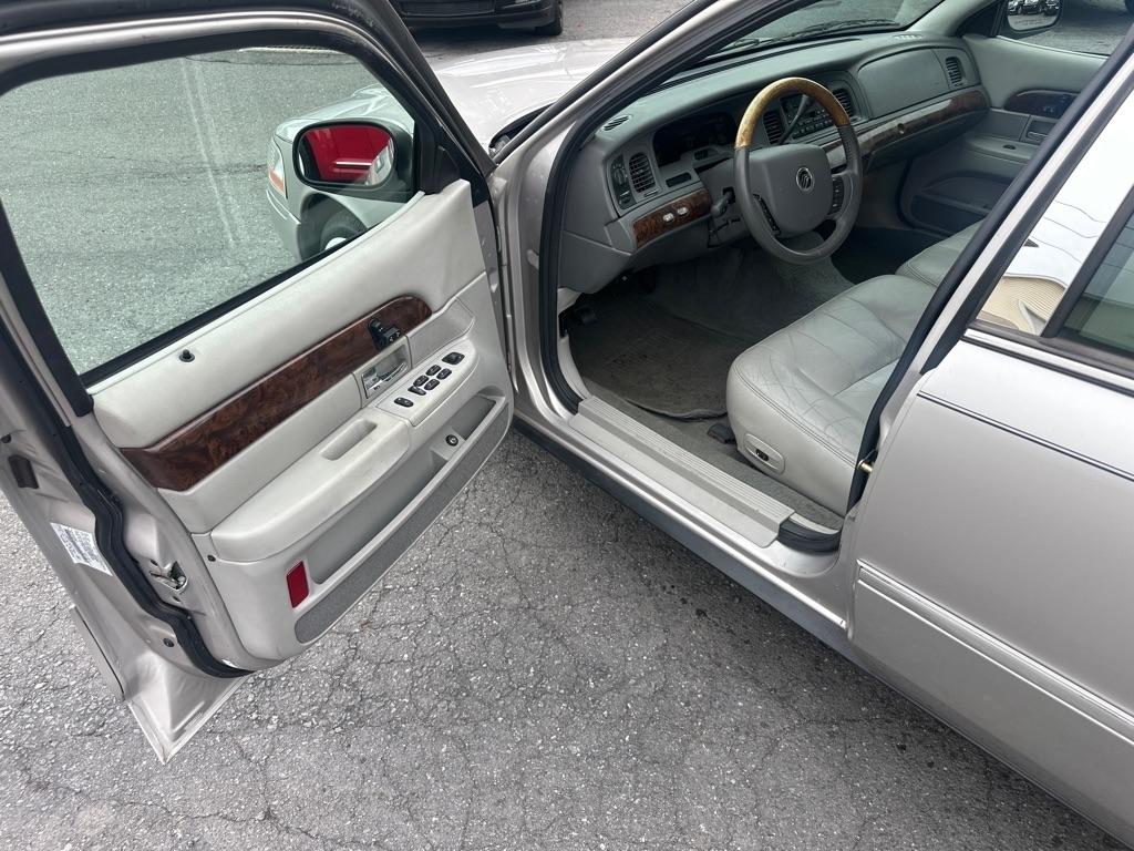 Mercury Grand Marquis  2005